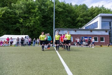 Bild 2 - B-Juniorinnen Pokalfinale SV Henstedt Ulzburg - SG Holstein Sued : 2:0